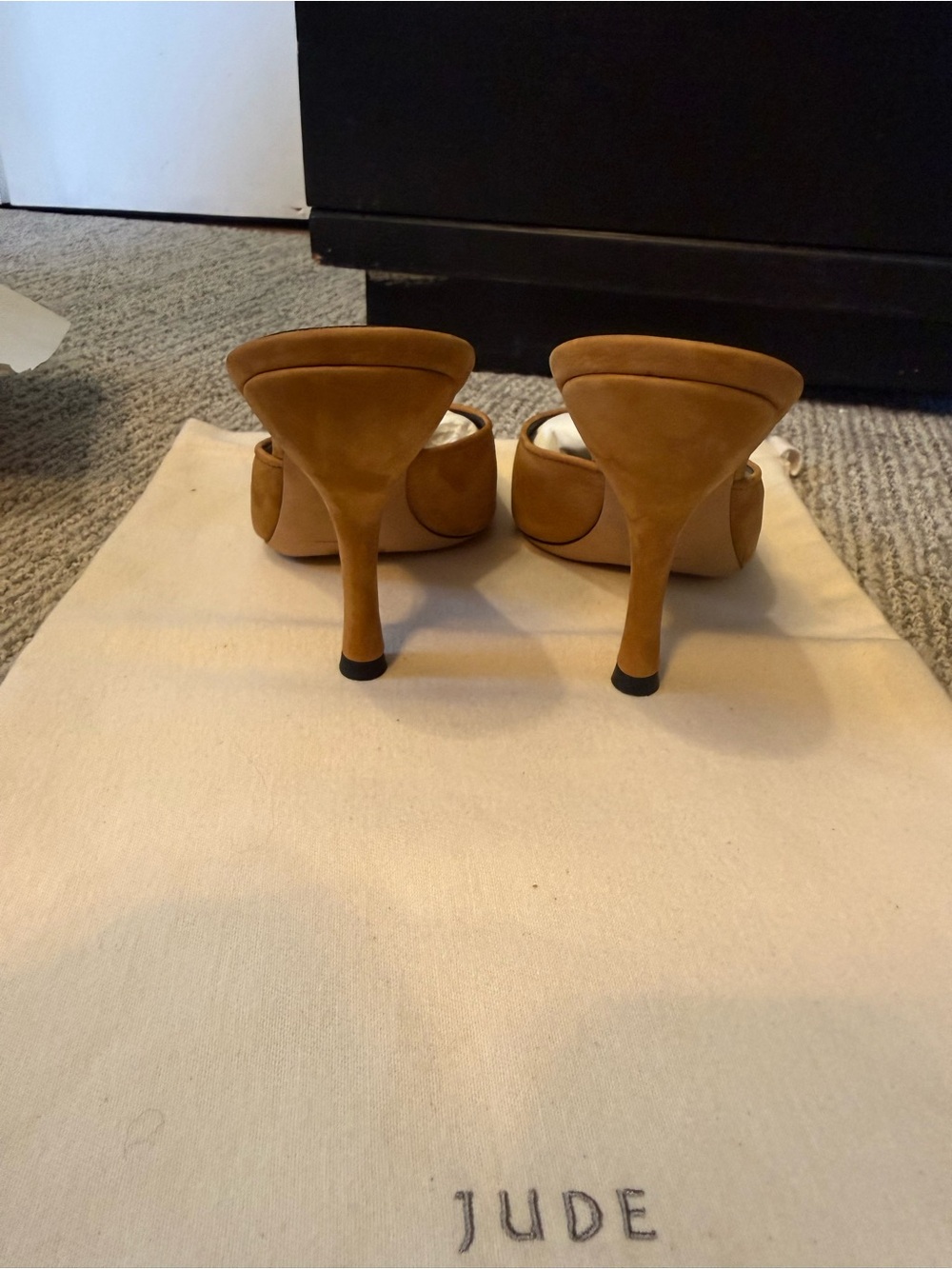 JUDE date suede mules - Picture 6 of 11